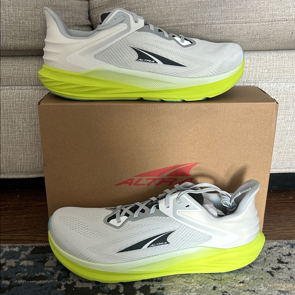 Altra Torin 8 size 13 new in box